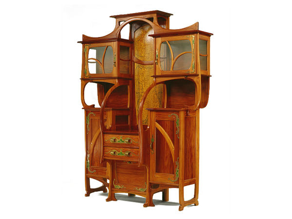 Cabinet-Vitrine-a-Carved-Narra-Wood-Cabient-by-Belgian-Art-Nouveau-Architect-and-Furniture-Designer-Gustave-Serrurier-Bovy1